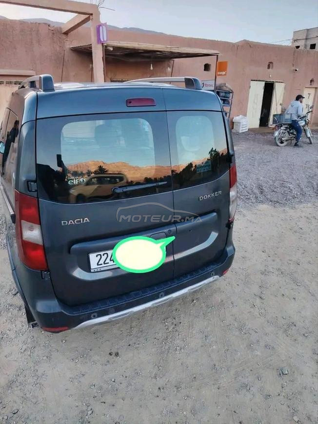 سيارة دوكير للبيع 
