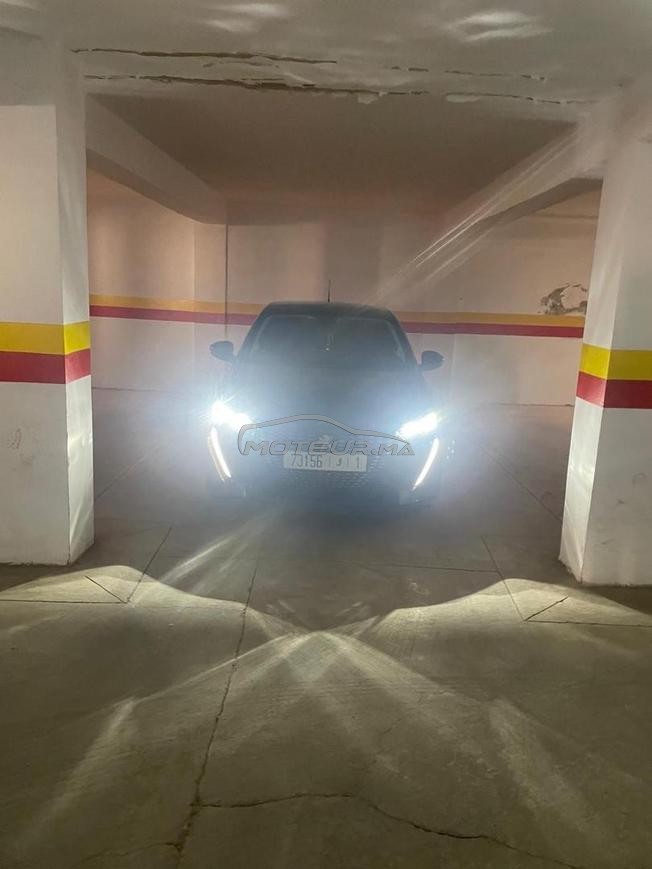 Peugeot 208 automatique 