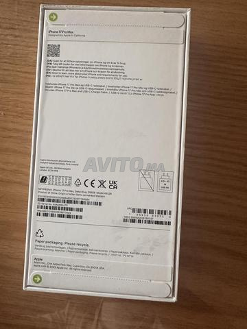 iPhone 17 pro max 256 neuf - 2