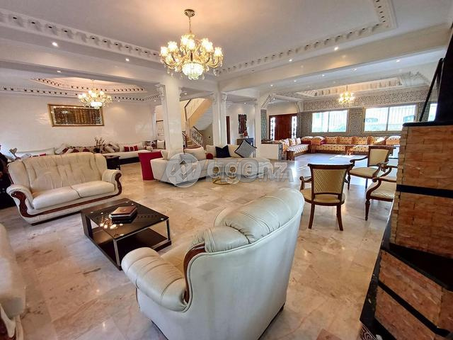 CMN-AC-1796 - Villa à vendre à Sidi Maarouf