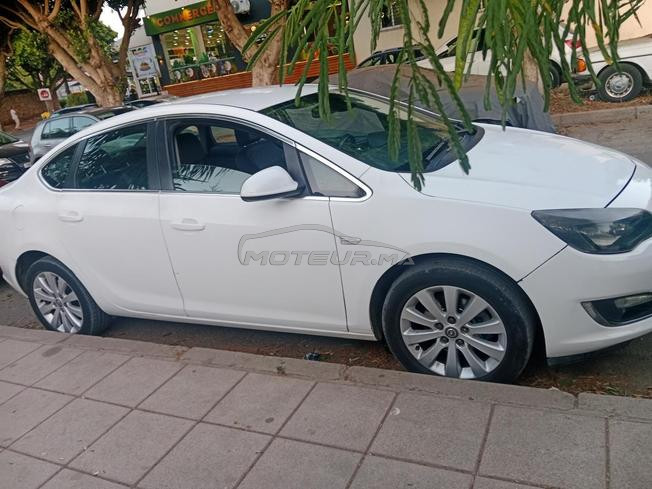 Opel Astra Diesel Manuelle 2015 à Temara