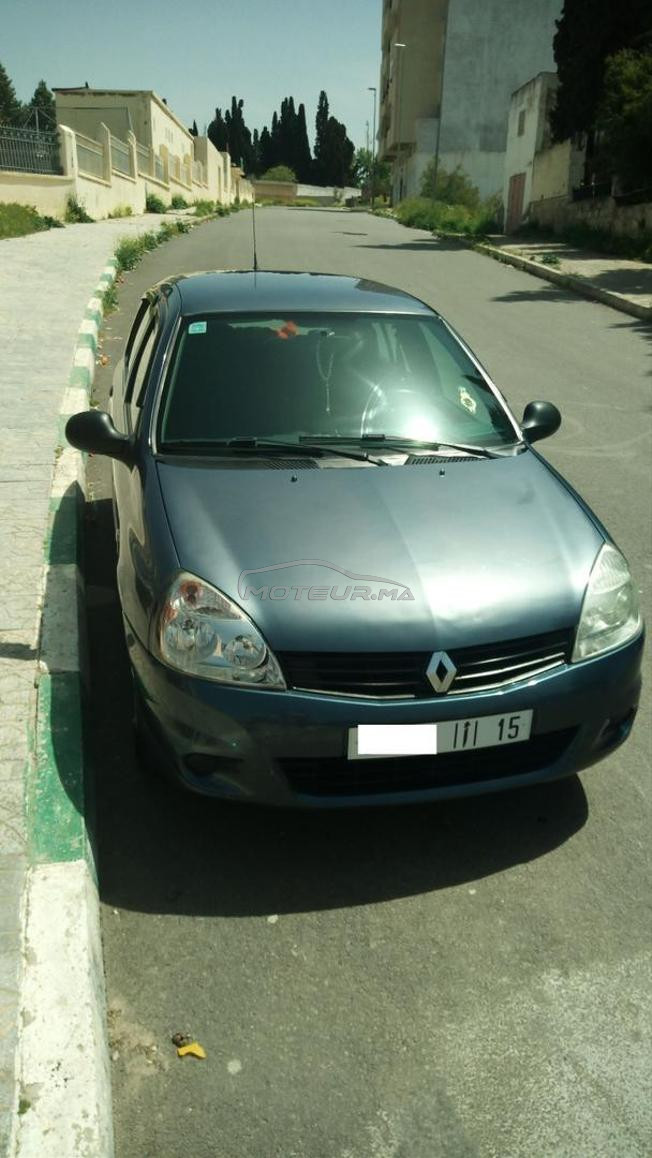 Renault Clio Essence Manuelle 2011 à Fès