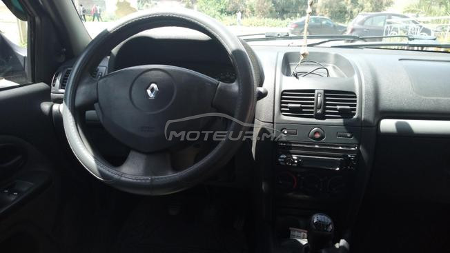 Renault Clio Essence Manuelle 2011 à Fès