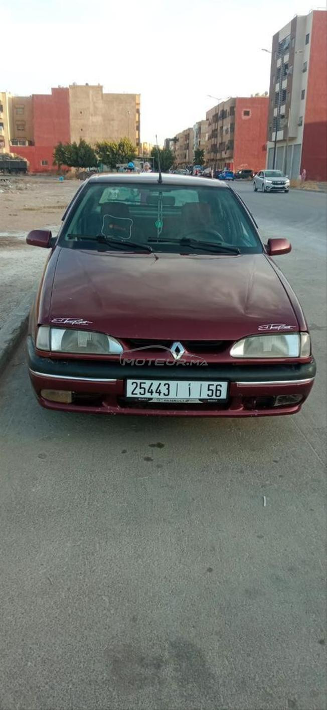 Renault 19