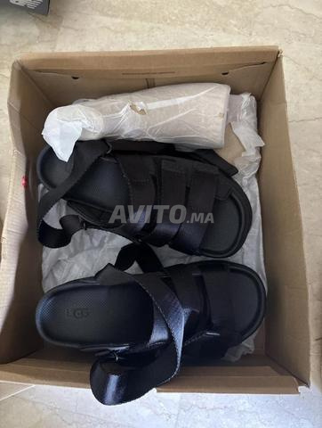UGG neuves taille 38 — jamais portées