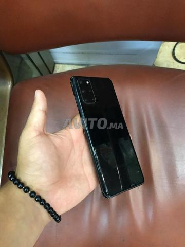 Samsung Galaxy S20 plus - 2