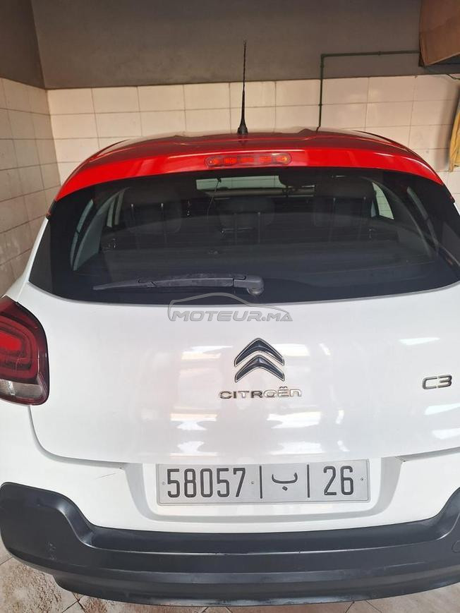 voiture en très bon état 