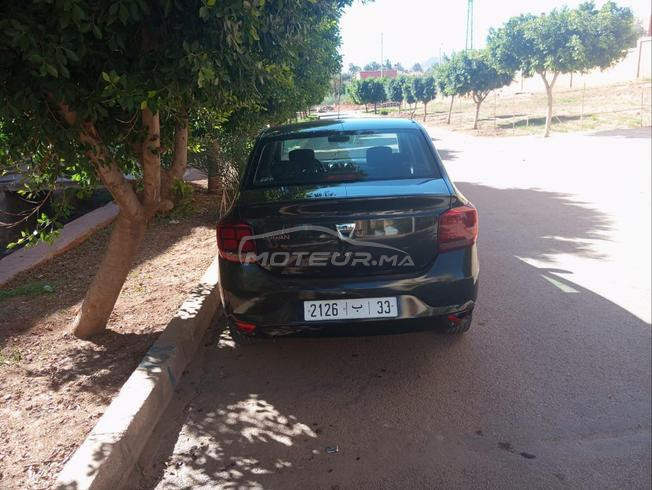 سيارة في حالة جيدة 