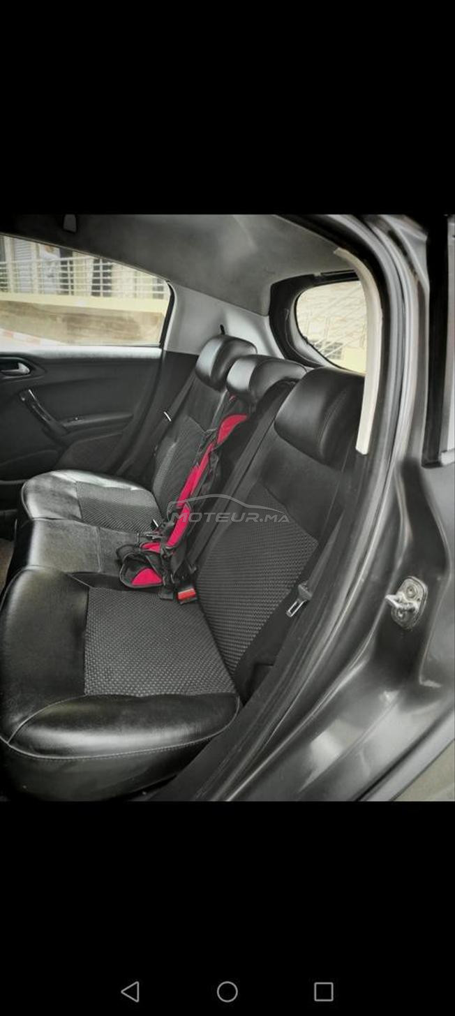 Peugeot 208 modèle 2018 Diesel 