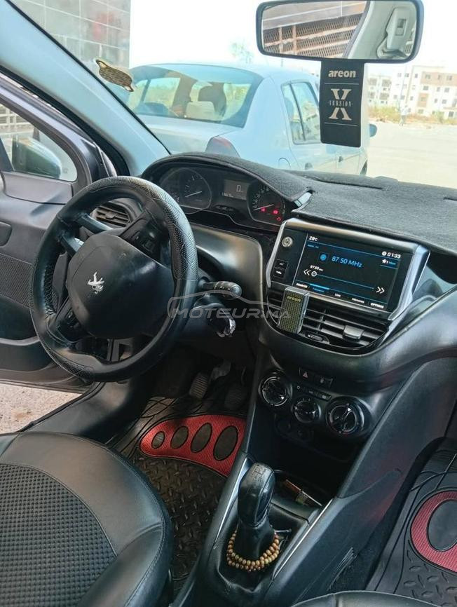 Peugeot 208 modèle 2018 Diesel 