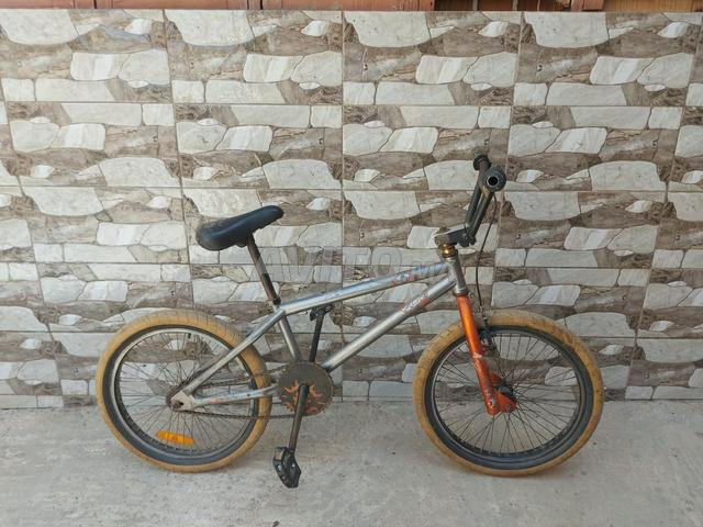 Vélo en bon état