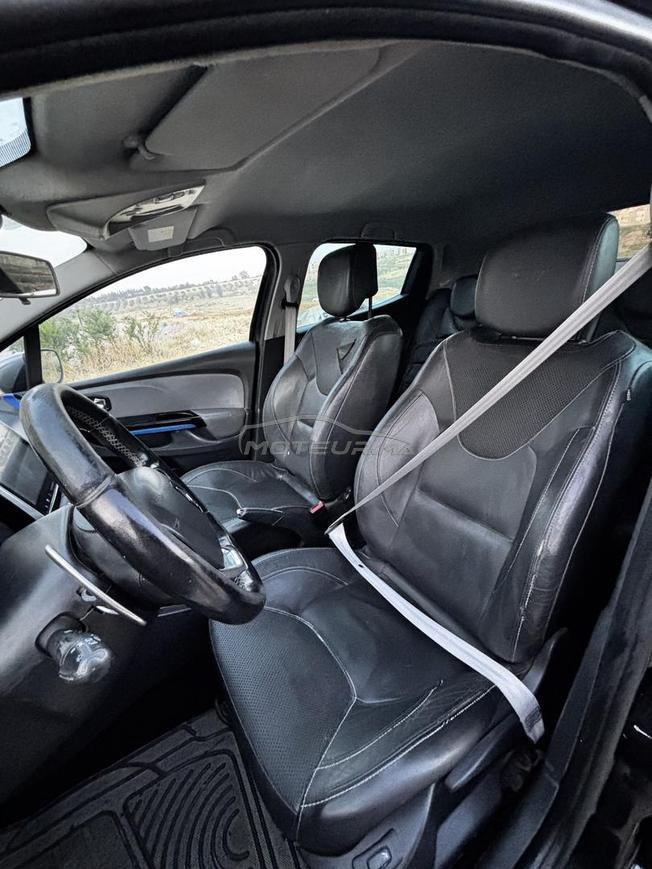 Renault Clio Essence Automatique 2015 à Fès