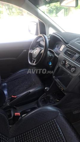 Volkswagen Caddy Diesel Manuelle 2017 à Casablanca - 2