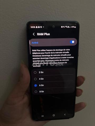 Samsung Galaxy S20 FE - 2