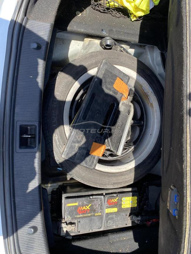 bonjour je mets en voiture Mercedes C220  