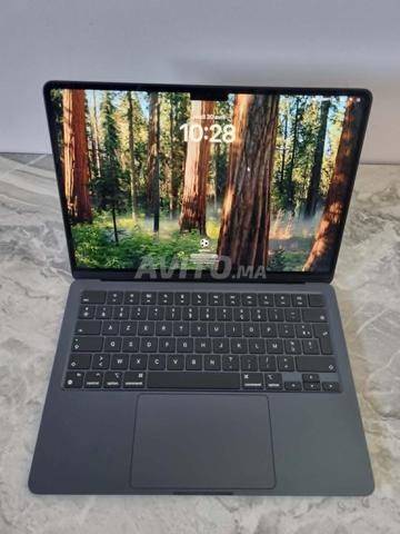 MacbooK Air 2022 M2 13 pouces 8Go 256SSD  Cycle 75