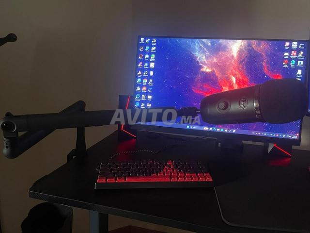 Blue Yeti X / Support microphone Fenix DMS-001 - 2