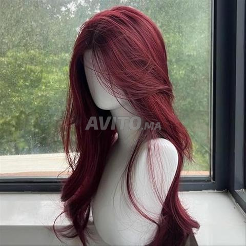 Perruque longue acajou rouge aspect naturel