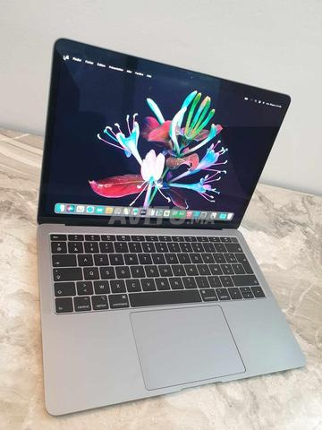 Macbook Air 13 pouces 2018 i5 8GO 256SSD CYCLES 597