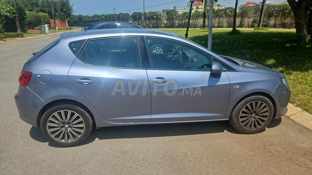Seat Ibiza Diesel Manuelle 2016 à Casablanca - 2