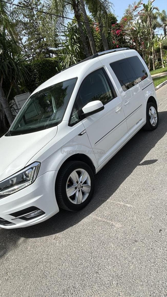je met vente ma voiture Volkswagen caddy 