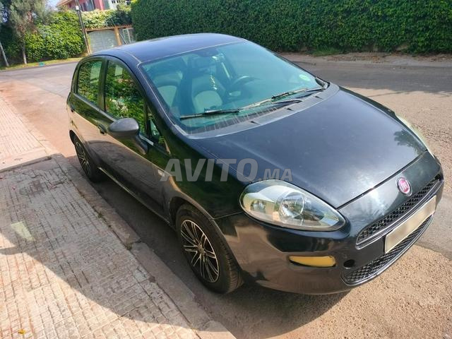 Fiat Punto Diesel 5 CV 2015 très économique à Casa