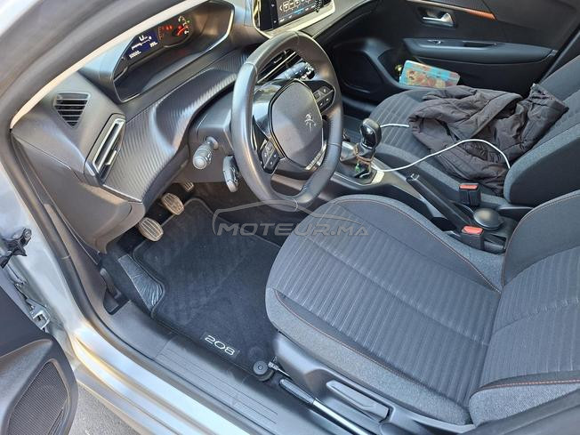 Peugeot 208 Diesel Manuelle 2023 à Agadir