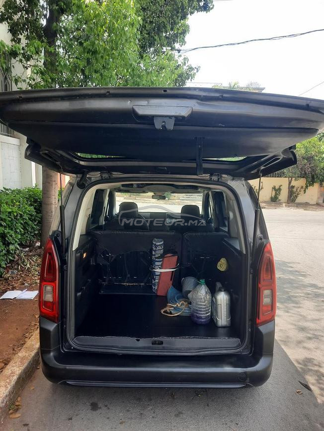 CITROÊN BERLINGO 2022 6 Portes