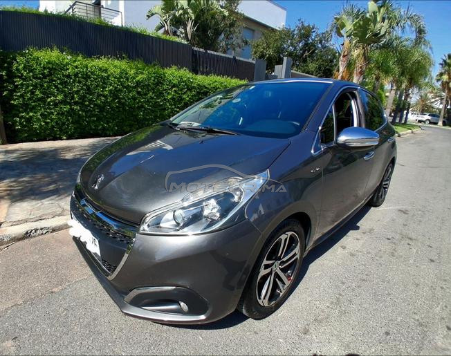 peugeot 208 GT line