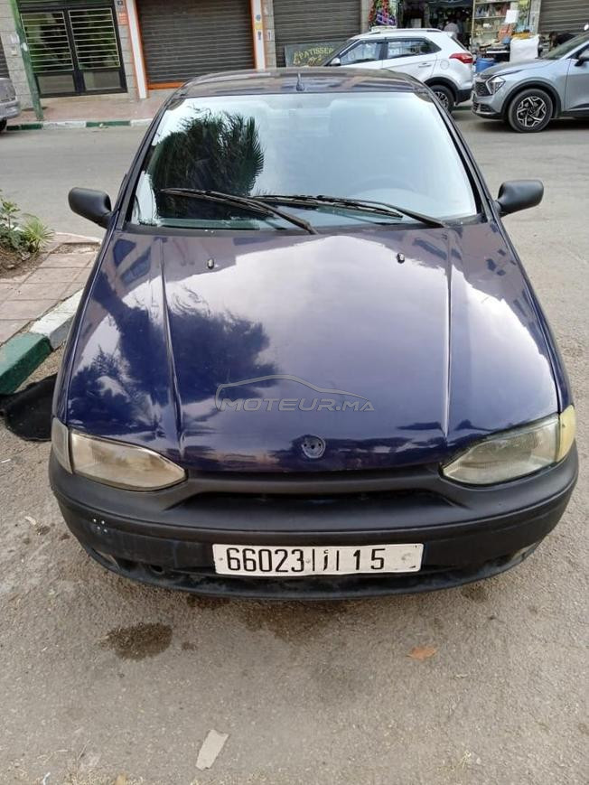 سيارة للبيع