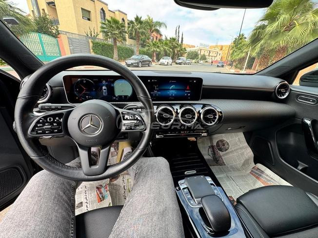 Mercedes A180d