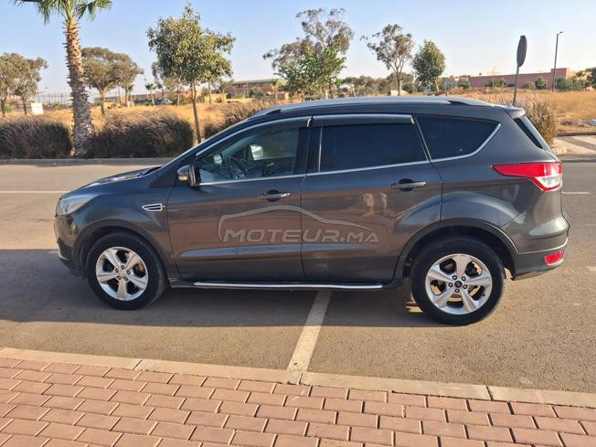 Ford kuga modèle 09/2015