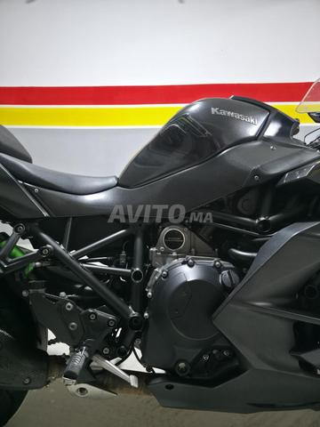 Kawasaki H2 SX - 2