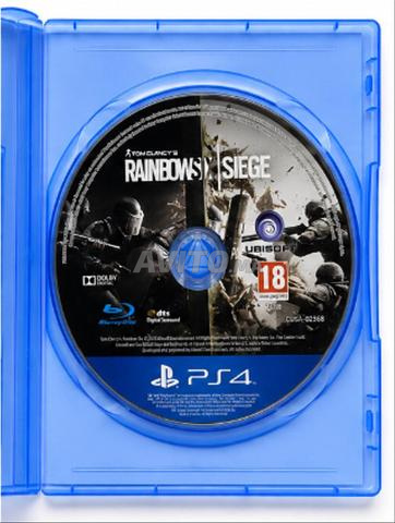 Tom Clancy’s Rainbow Six Siege ( PS4 ) - 2