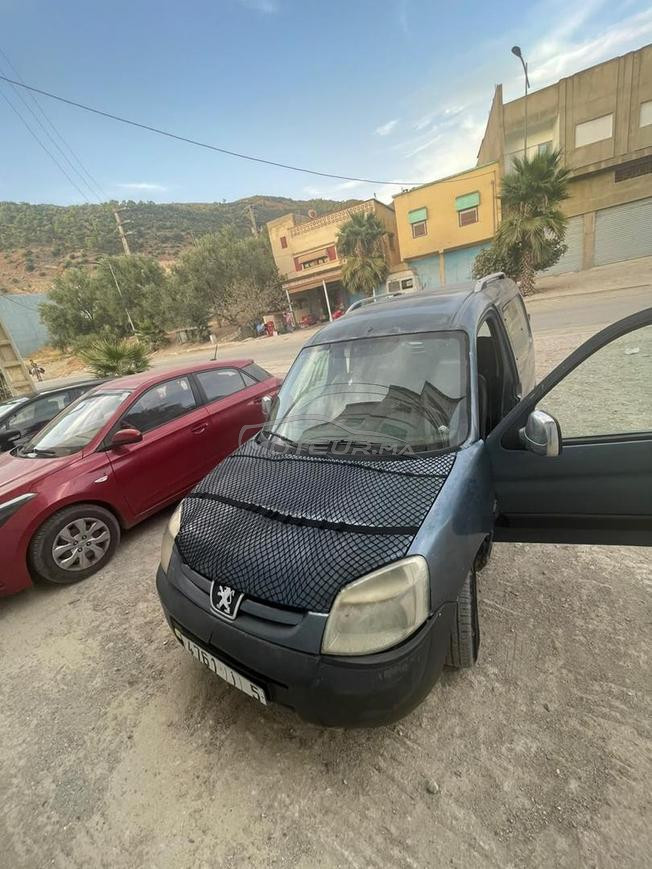Peugeot Partner 2004 à vendre – 35 000 D