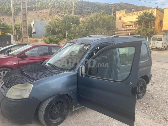 Peugeot Partner 2004 à vendre – 35 000 D - 2