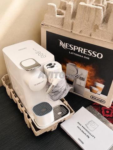 Machine à café Nespresso Latissima One