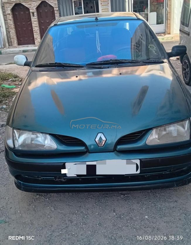Renault Megane Essence Manuelle 1998 à Agadir