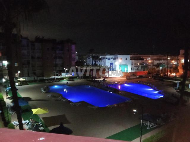 شقة جميلة مطلة على المسبح - 2