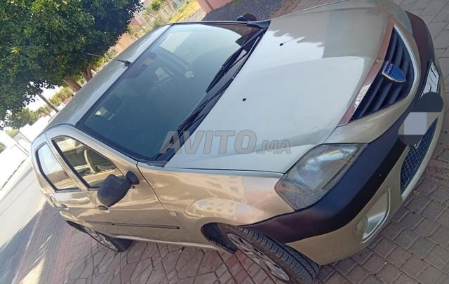 Dacia Logan Essence - 2