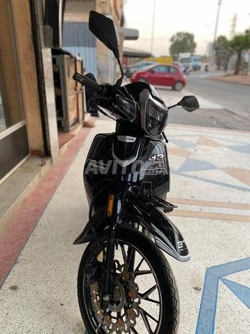Moto 33 - 2