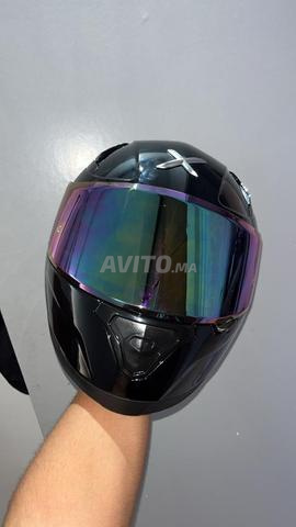 Casque moto intégral homologué
