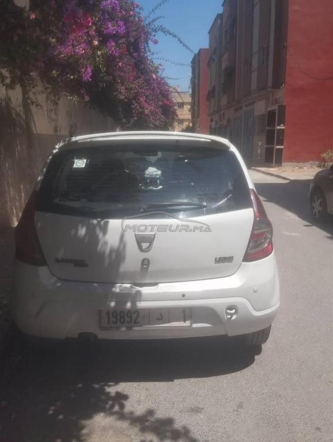 Dacia Sandero Diesel Manuelle 2010 à Salé