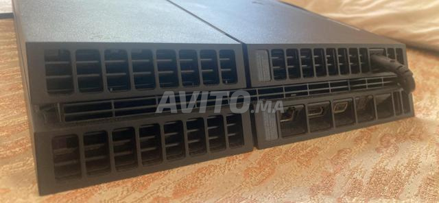 PS4 Fat avec 2 manettes - 2