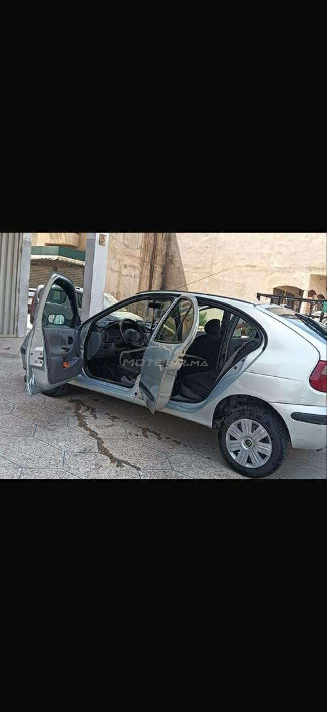 renault mégane 2001
