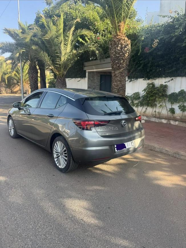 Opel Astra Automatique – Très bon état