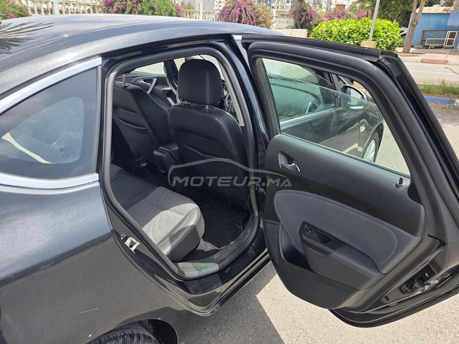opel  astra 2013 