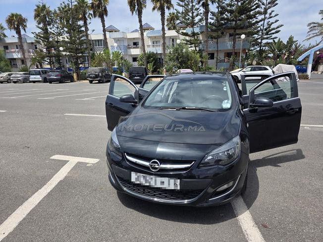 opel  astra 2013 