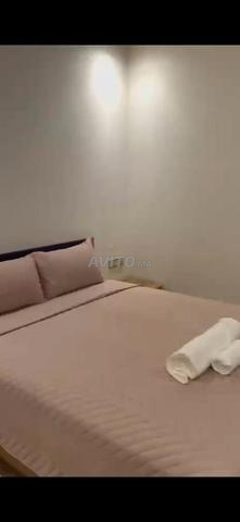 شقة بنيس 2، صالون، مطبخ، حمامين، الطابق 3، موقع مميز