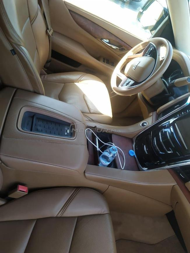 cadillac escalde 2017